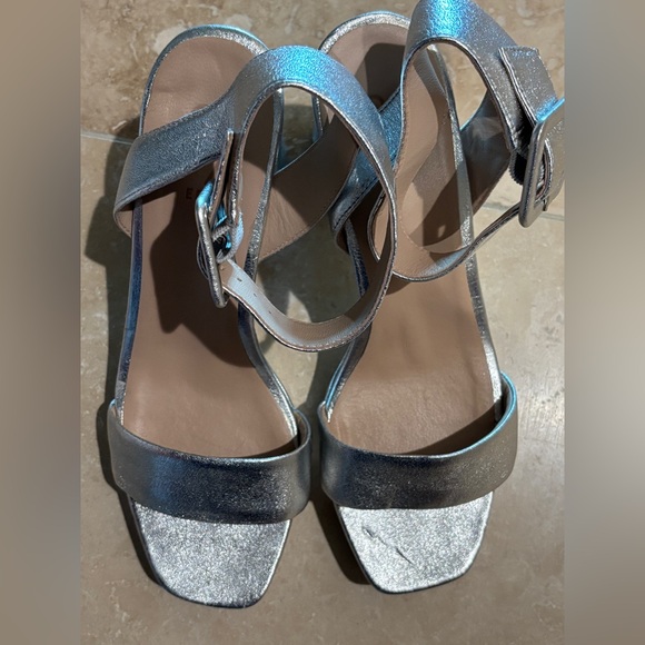 NWOB 27 EDIT NATURALIZER Jaselle Platform- Metallic Leather Silver, size 7.5M - Picture 11 of 15